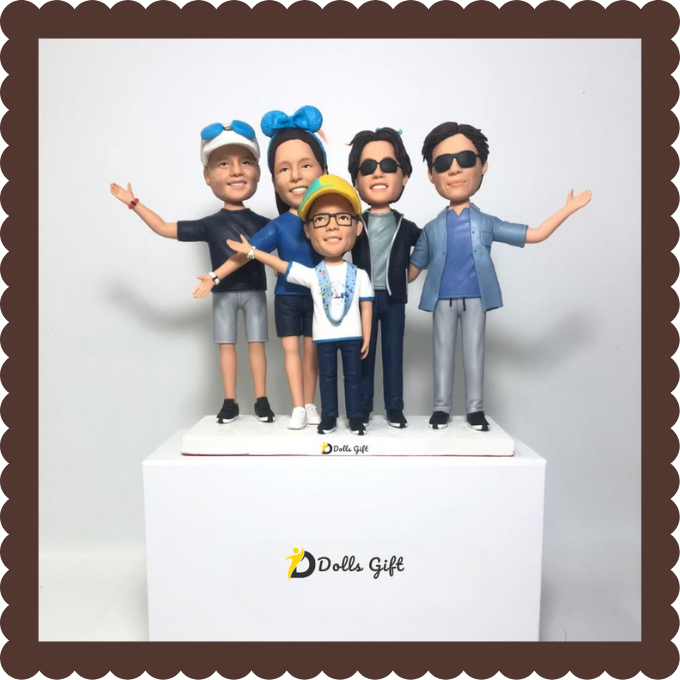 ๐จโ๐ฉโ๐งโ๐ฆ๐จโ๐ฉโ๐งโ๐ฆ Fully Customizable Bobbleheads for 5-10 People or Pets ๐