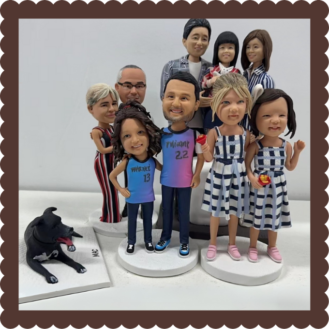 👨‍👩‍👧‍👦👨‍👩‍👧‍👦 Fully Customizable Bobbleheads for 5-10 People or Pets 💖