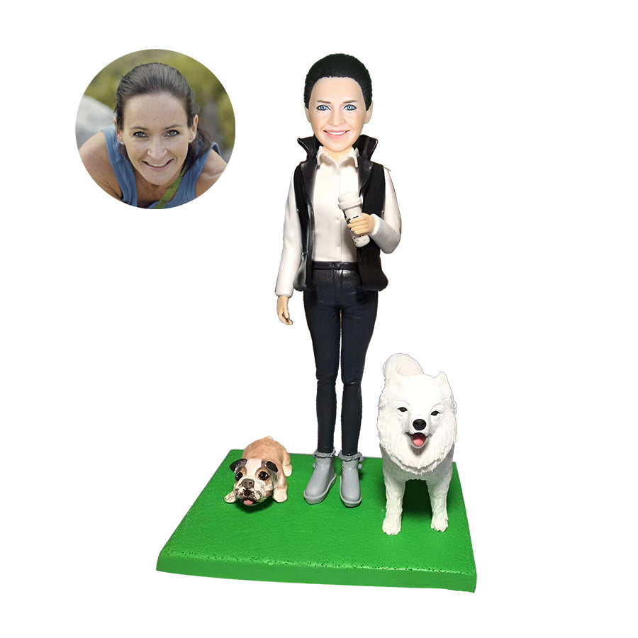 Casual Wear Woman And Two Pet Custom Bobblehead